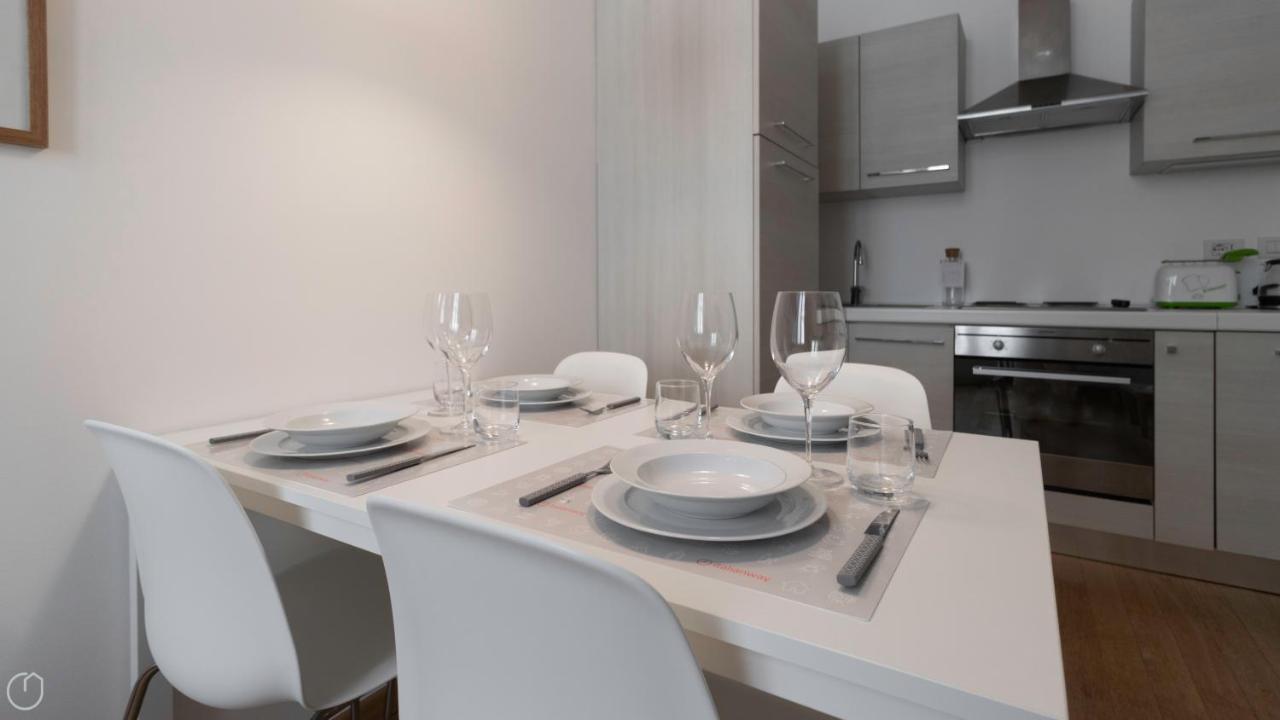 Italianway - Sarpi 10 B Apartment Милано Екстериор снимка